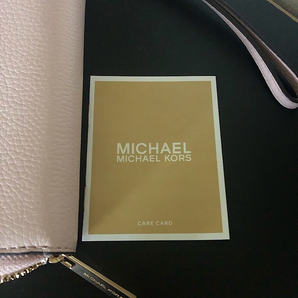 🅽🅴🆆 Michael Kors Jet Set Travel Phone Case Wristlet Wallet - Picture 10 of 11